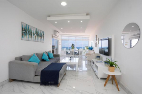 24 Sea Lodge - Sea Viewing Apartment